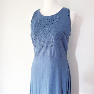 LOFT Embroidered Eyelet Dress Size 4